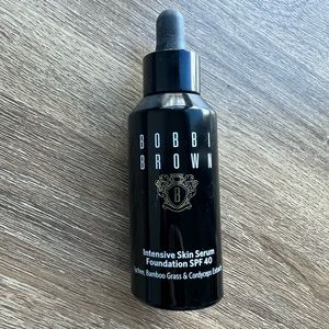 Bobby Brown Intensive Skin Serum Foundation with SPF40